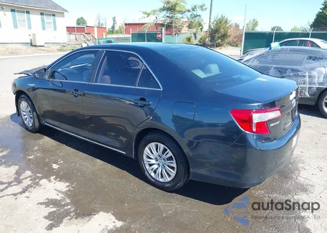 2014 Toyota Camry Hybrid Le z USA, uszkodzony, nr VIN 4T1BD1FK7EU110325